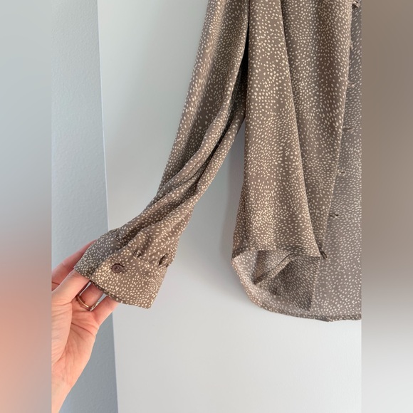 PLEIONE Button Up Blouse - Picture 3 of 5